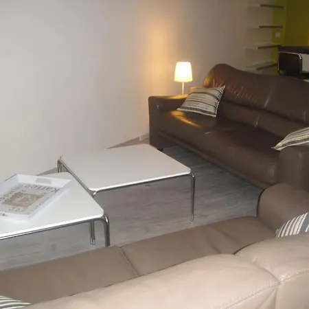 Apartment Appt 6-8 P.,tout Confort